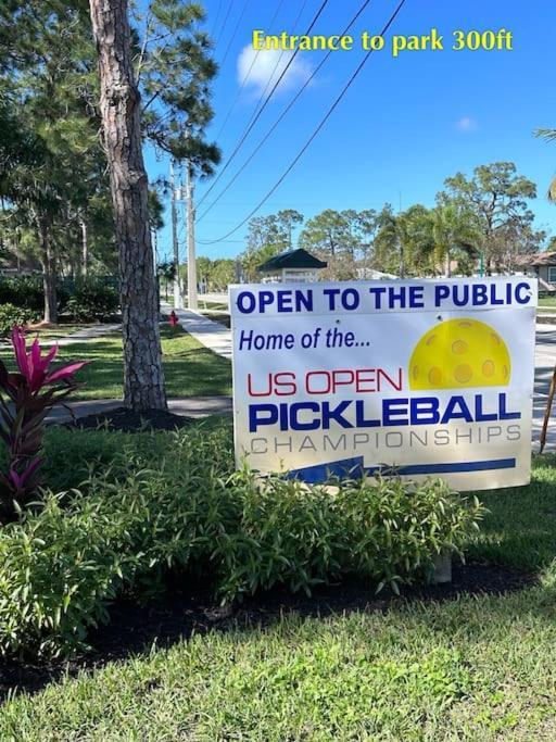 Velvet Bloom Unique Location 3Mil To Downtown Villa North North Naples Eksteriør billede